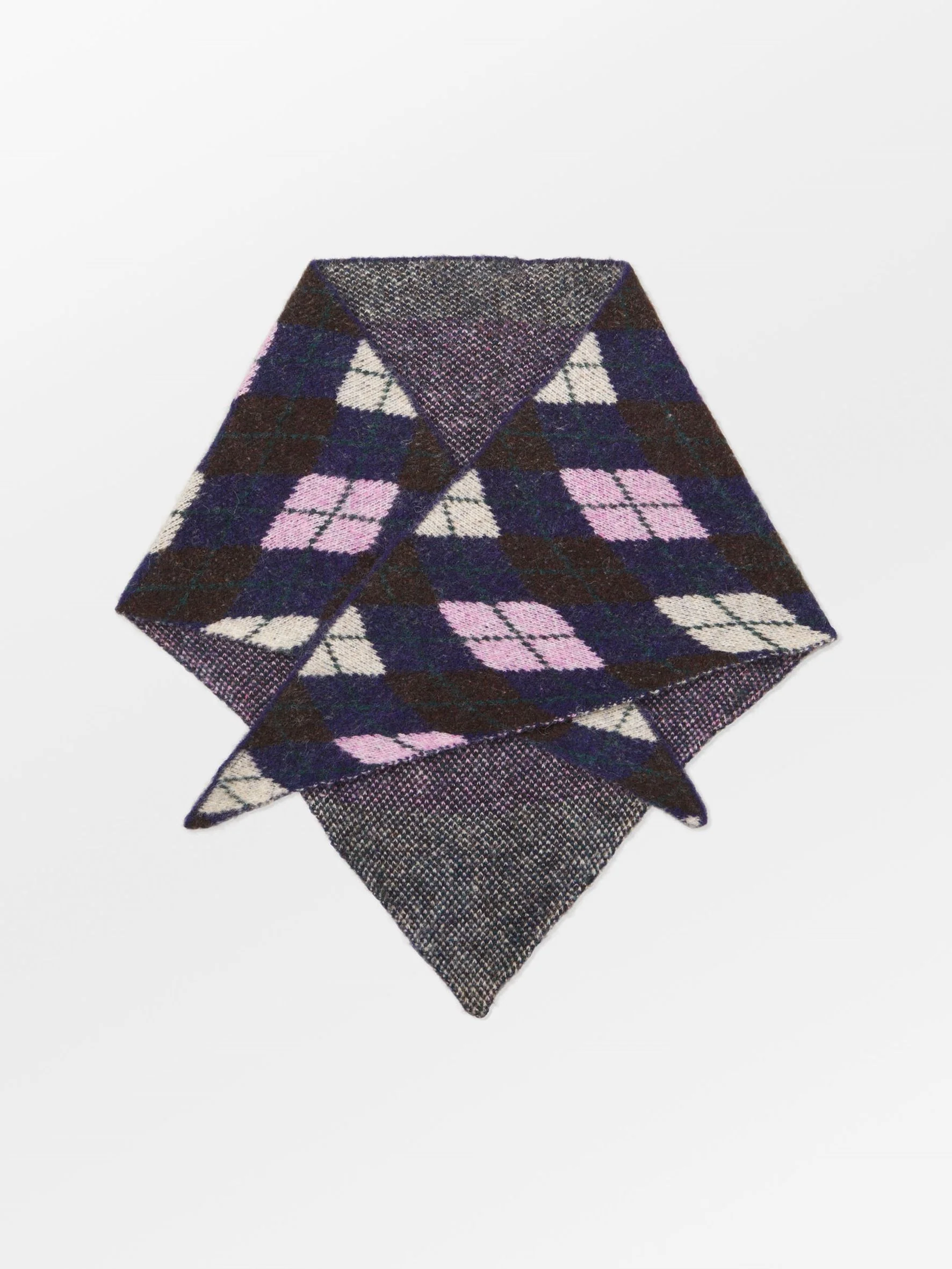 Argyle Triangle Scarf - Image 2