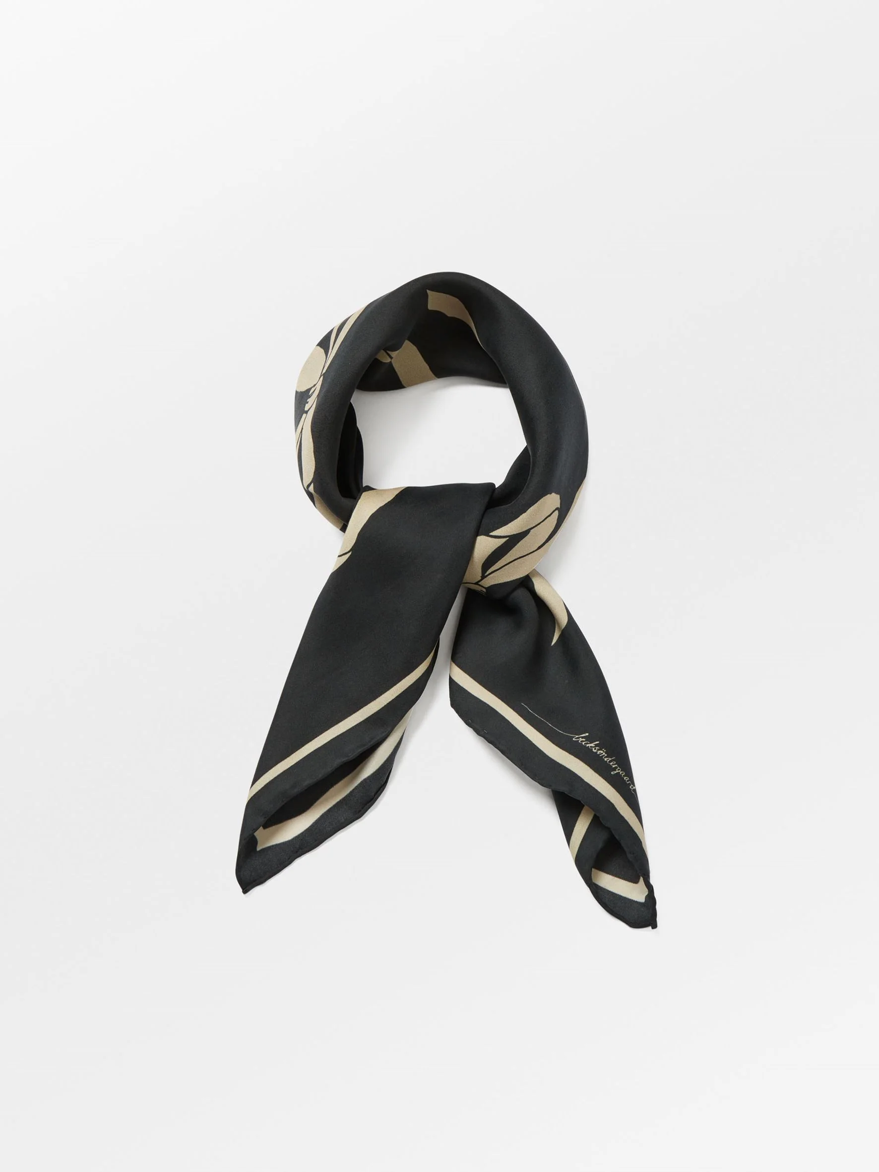 Bow Twill Sia Scarf - Image 2