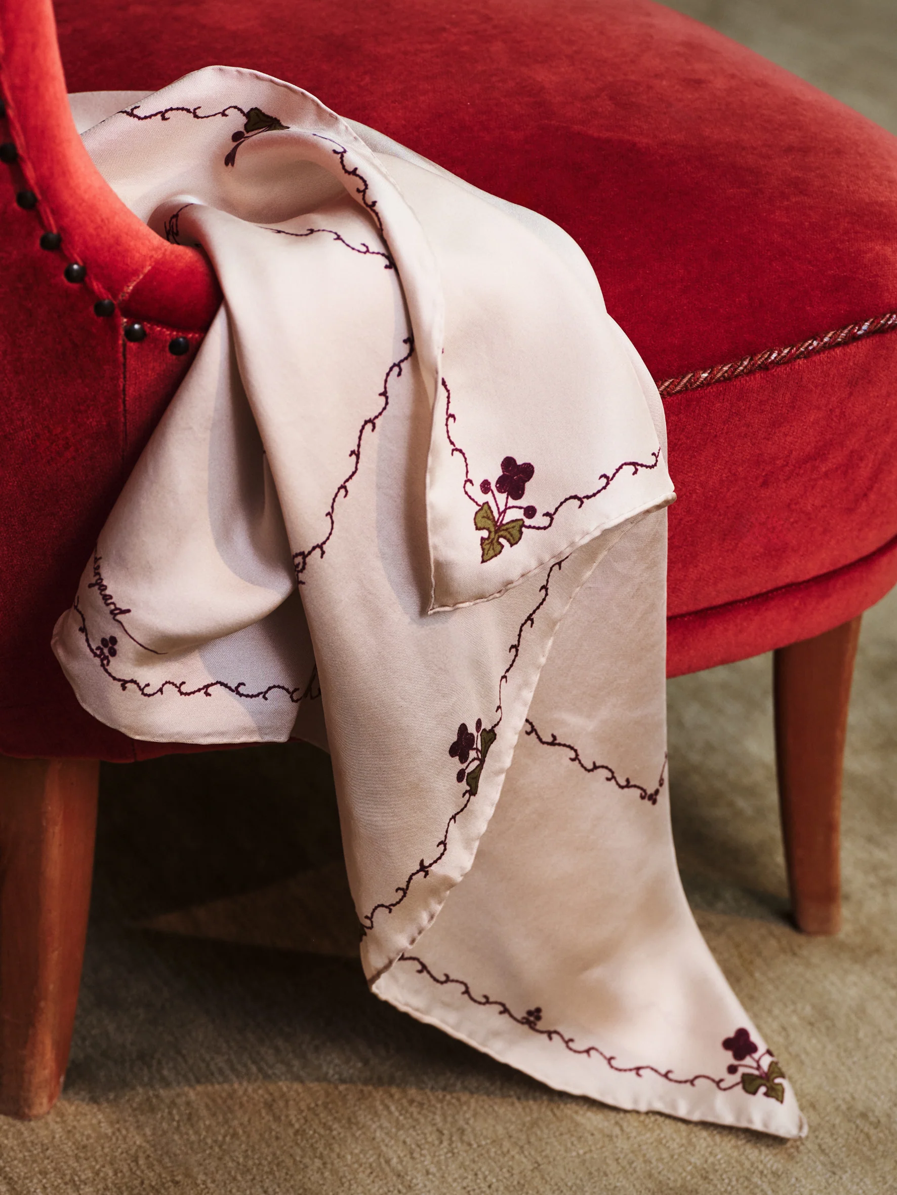 Brodaria Sia Scarf - Image 4