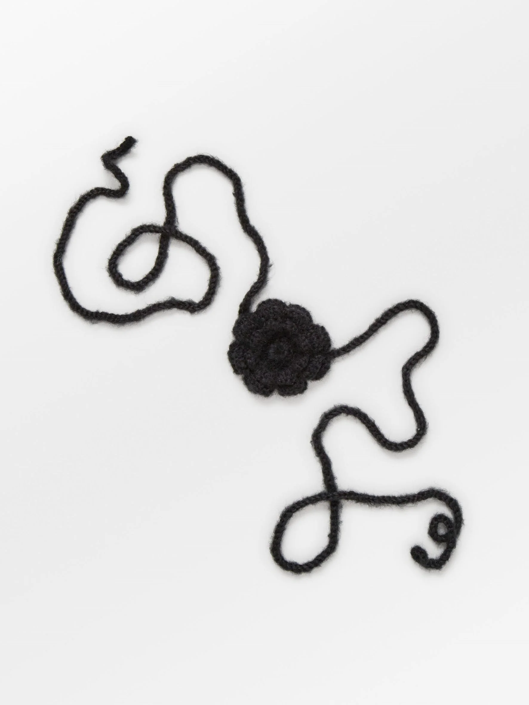 Buttercup Knit Choker