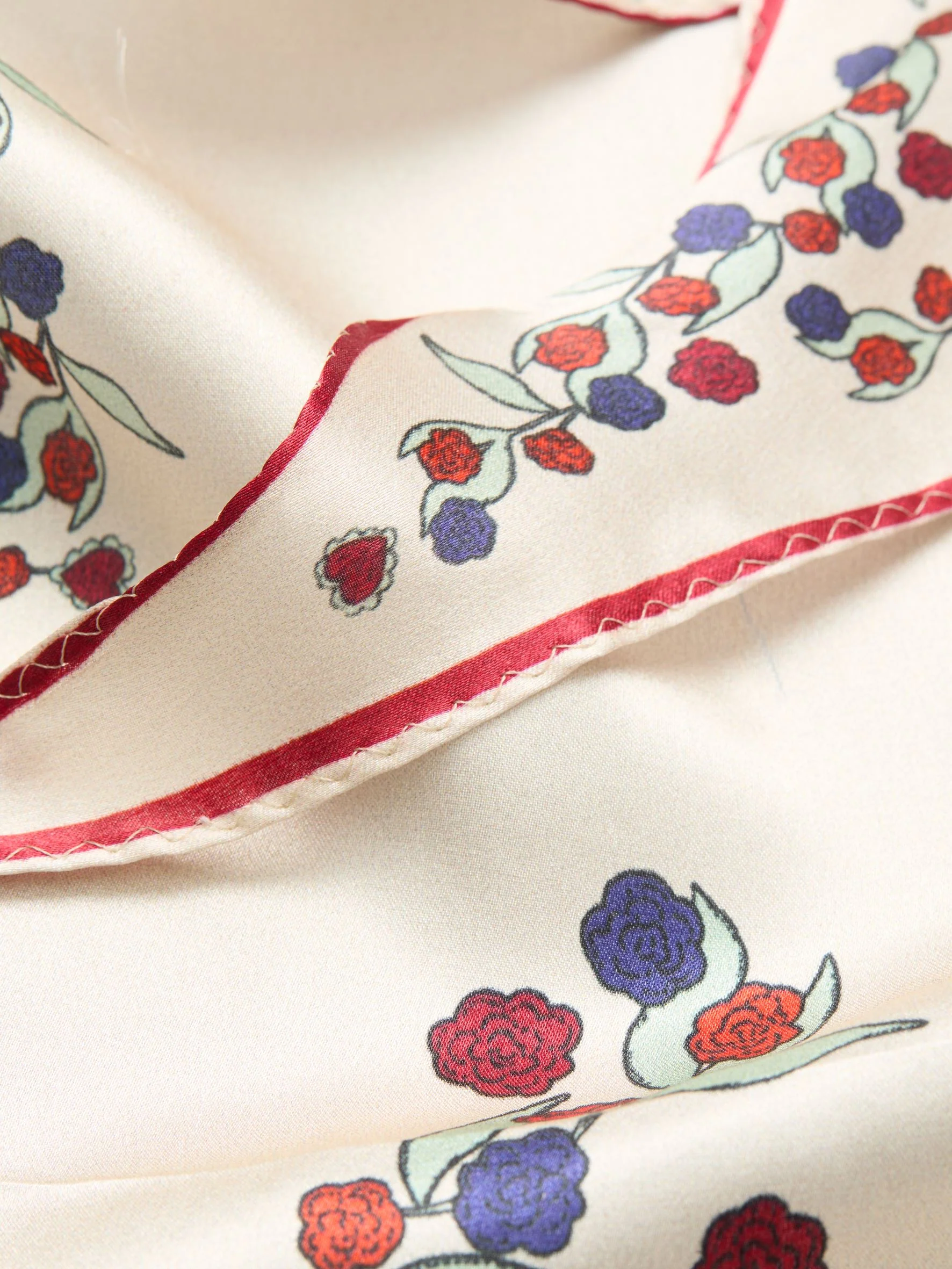 Carna Diamond Scarf - Image 3