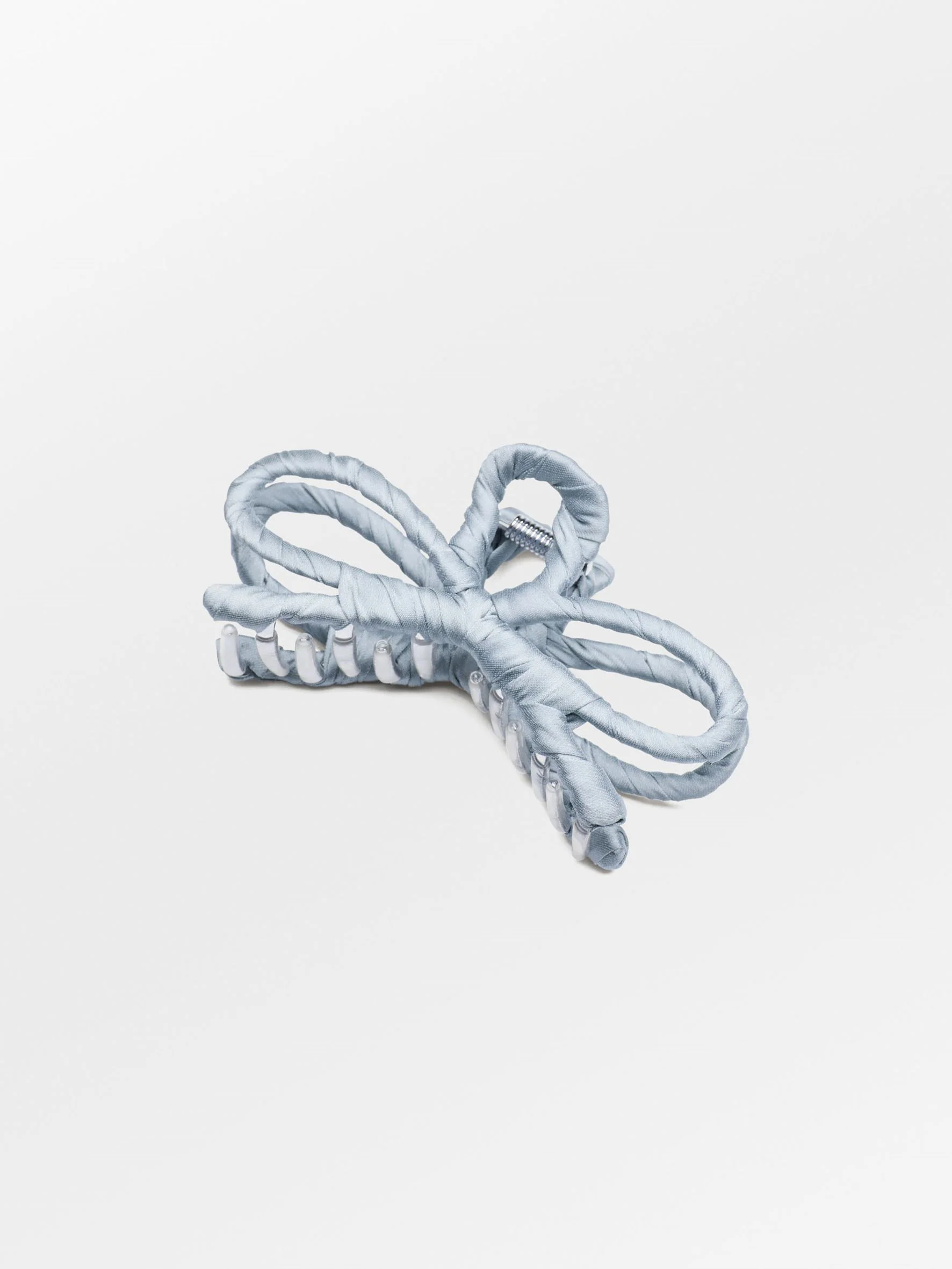 Luster Bow Hair Claw