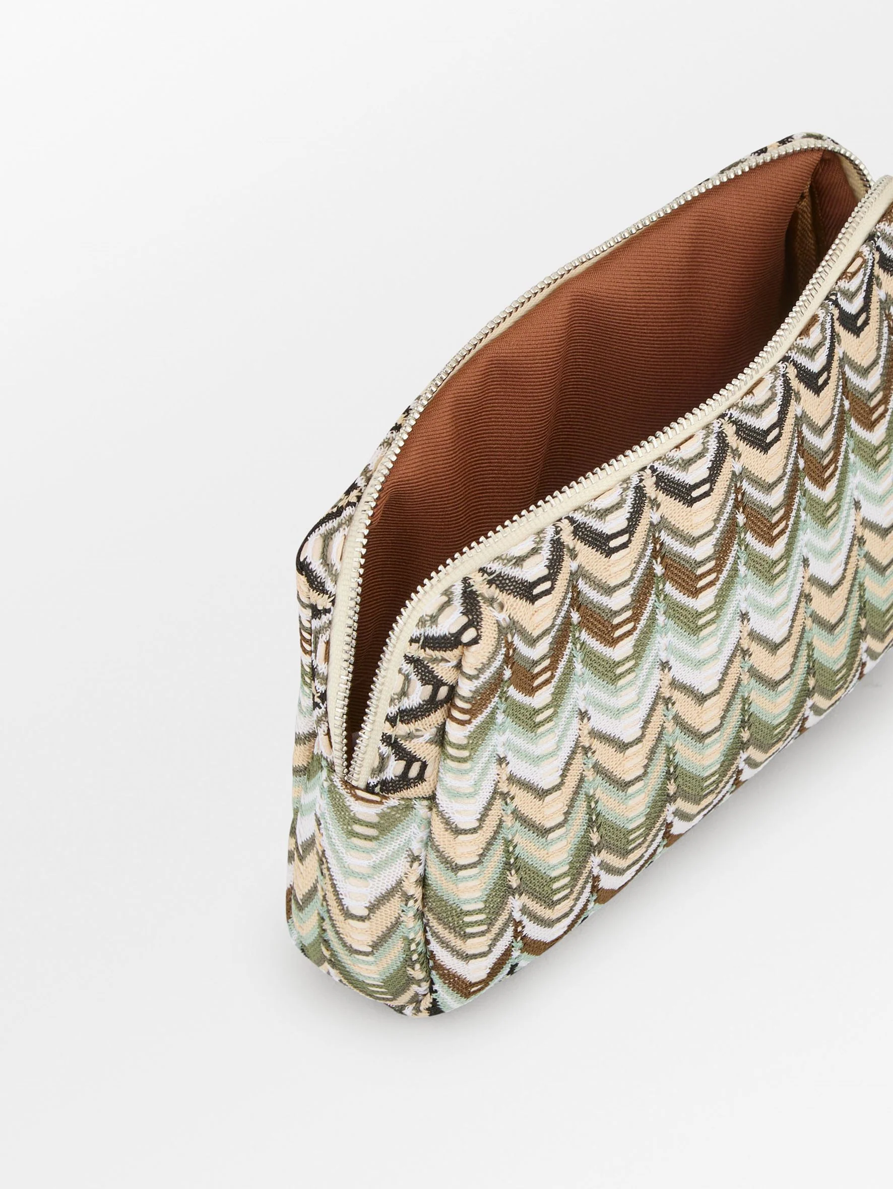 Pala Pouch Bag - Image 3