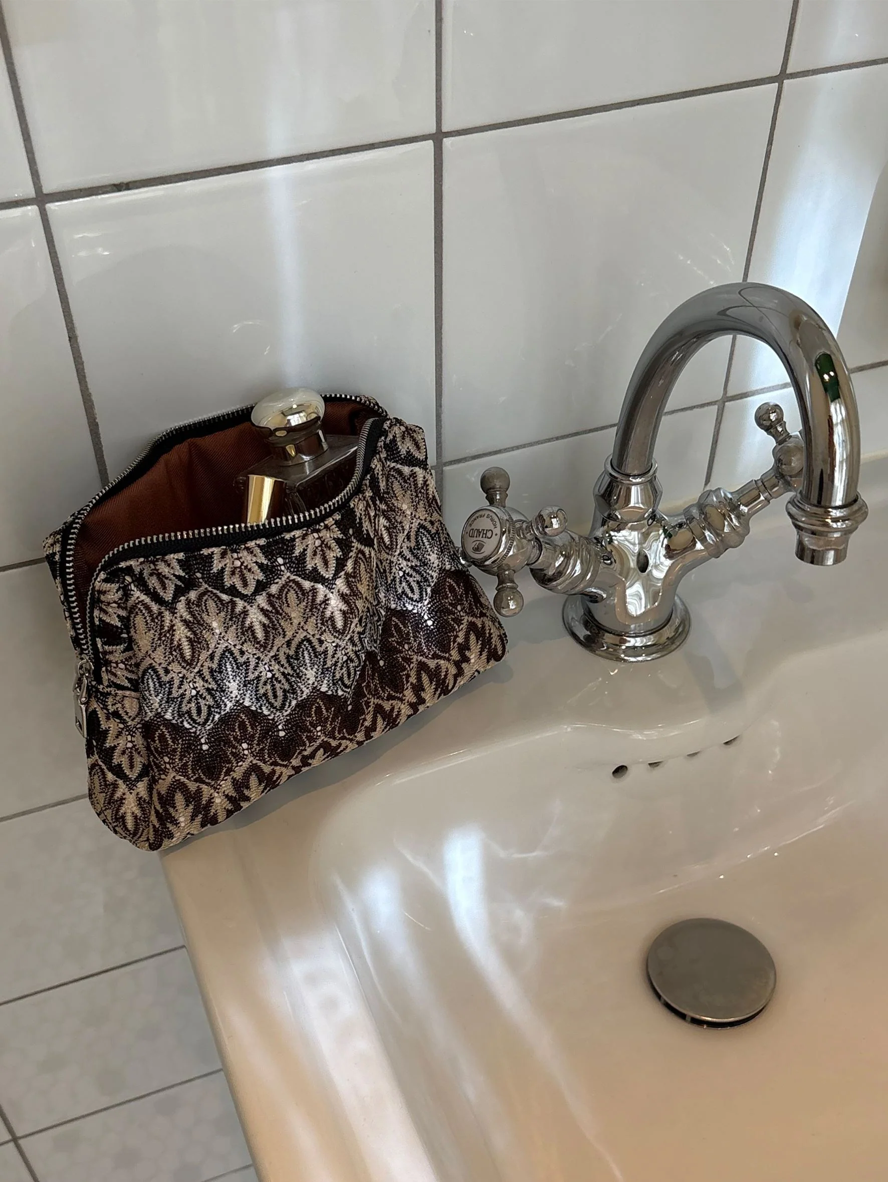 Pala Pouch Bag - Image 4