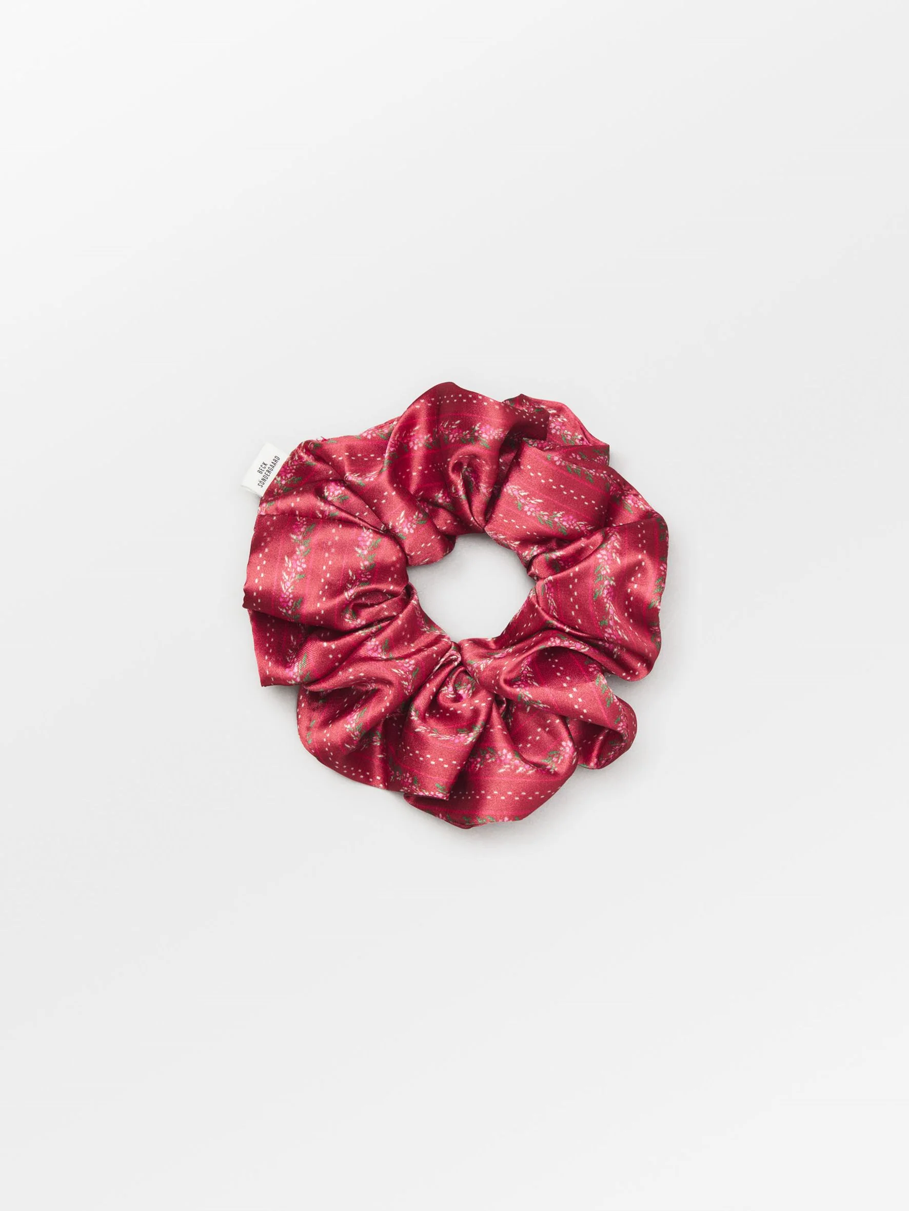 Ribbonia Luster Scrunchie