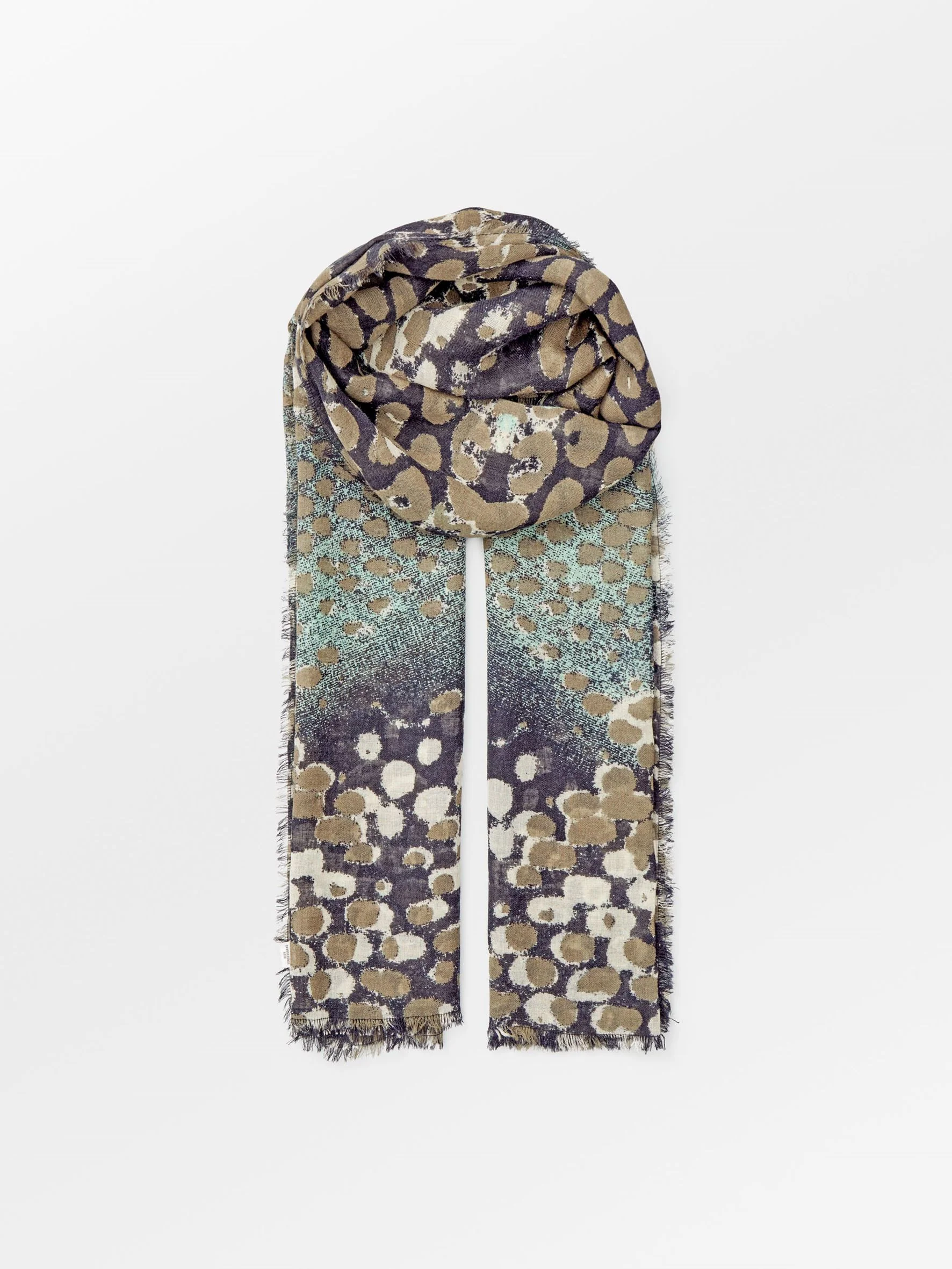 Roslyna Woo Scarf - Image 2
