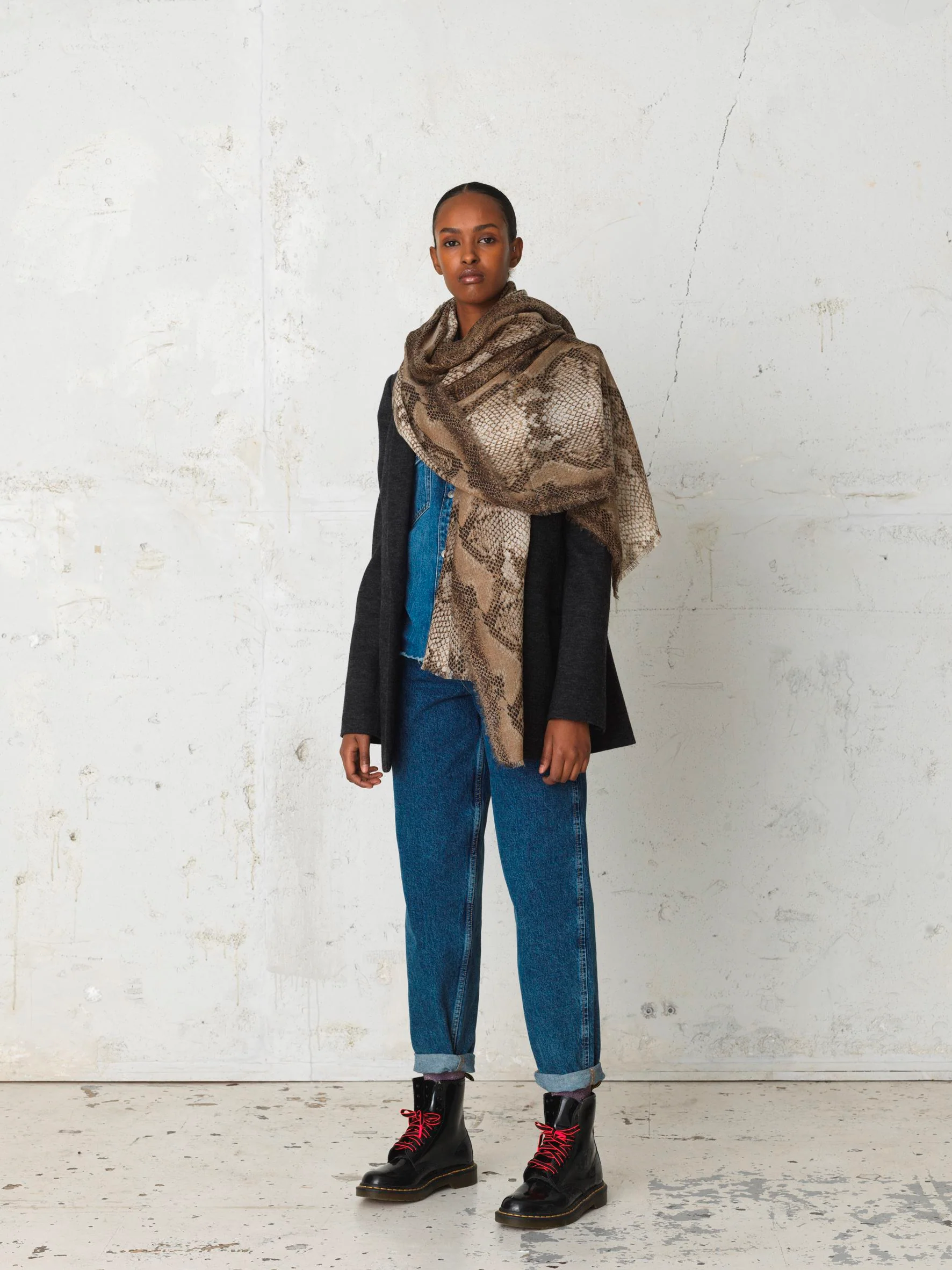 Sigrid Snake Scarf - Image 2