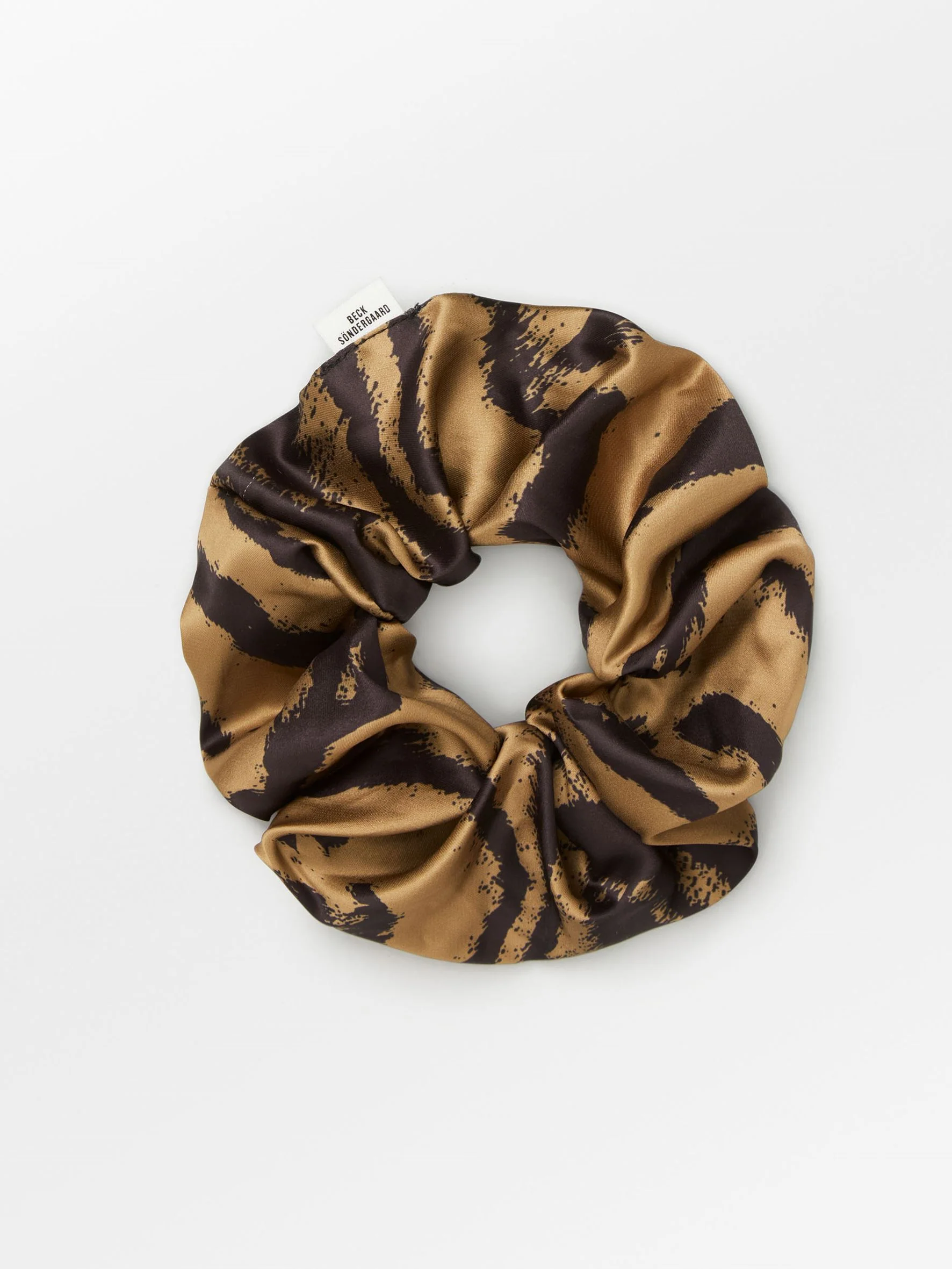 Tigarea Luster Scrunchie