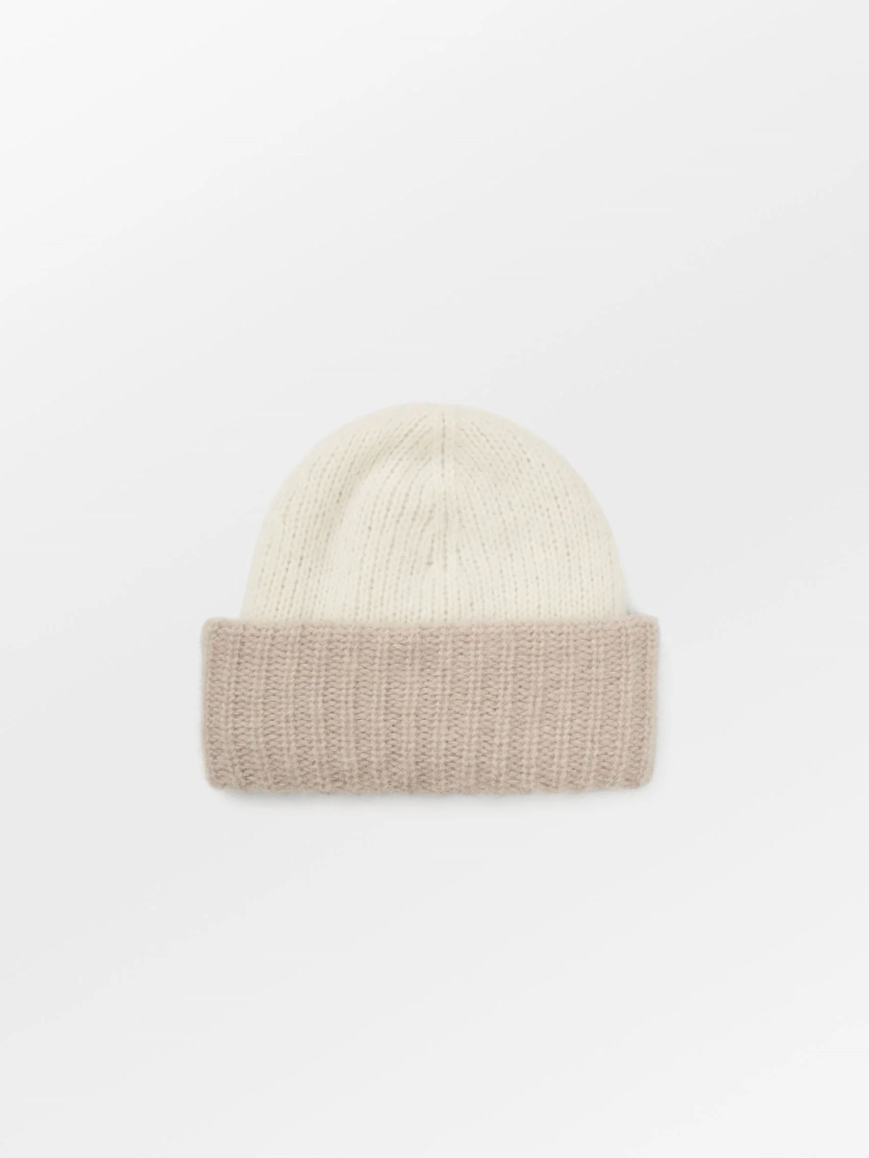 Two-toned Soloma Beanie