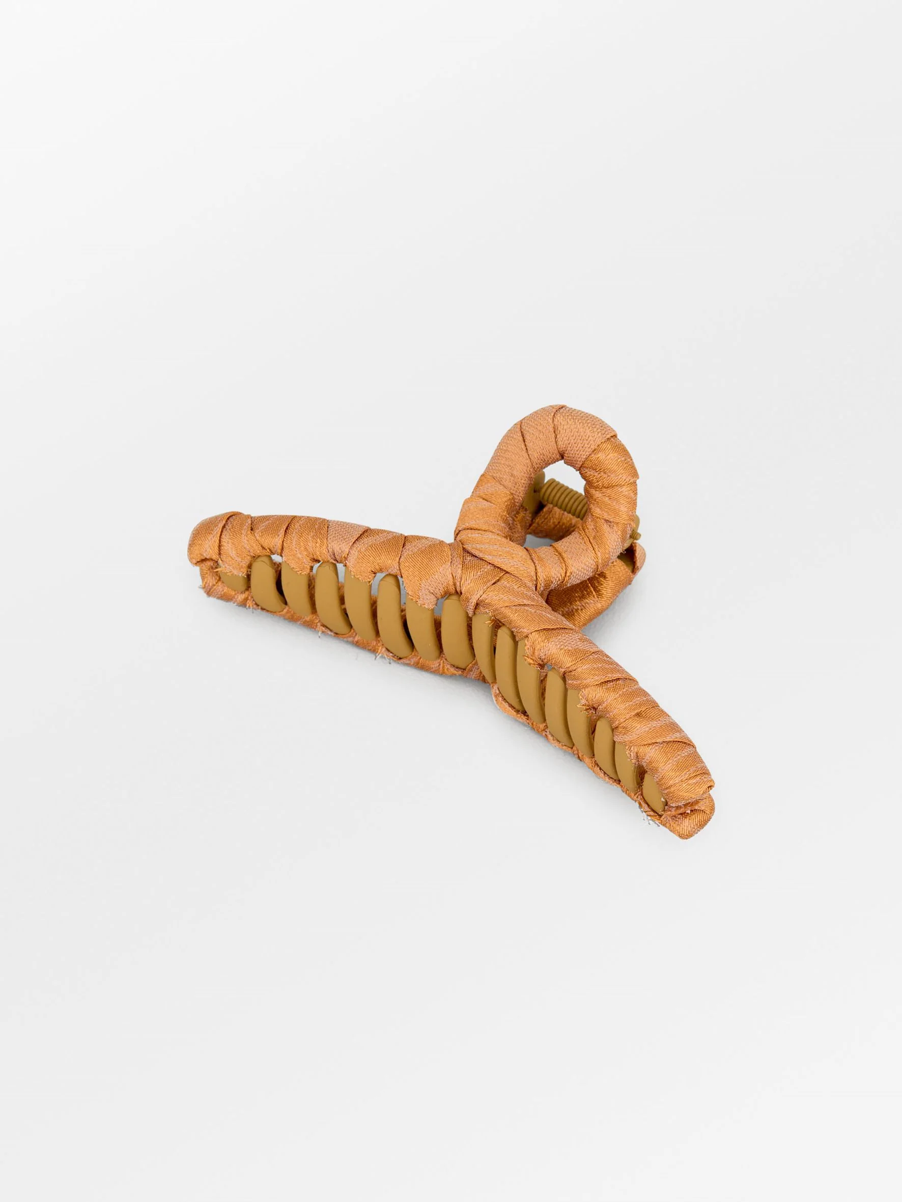 Wavey Celabrina Hair Claw