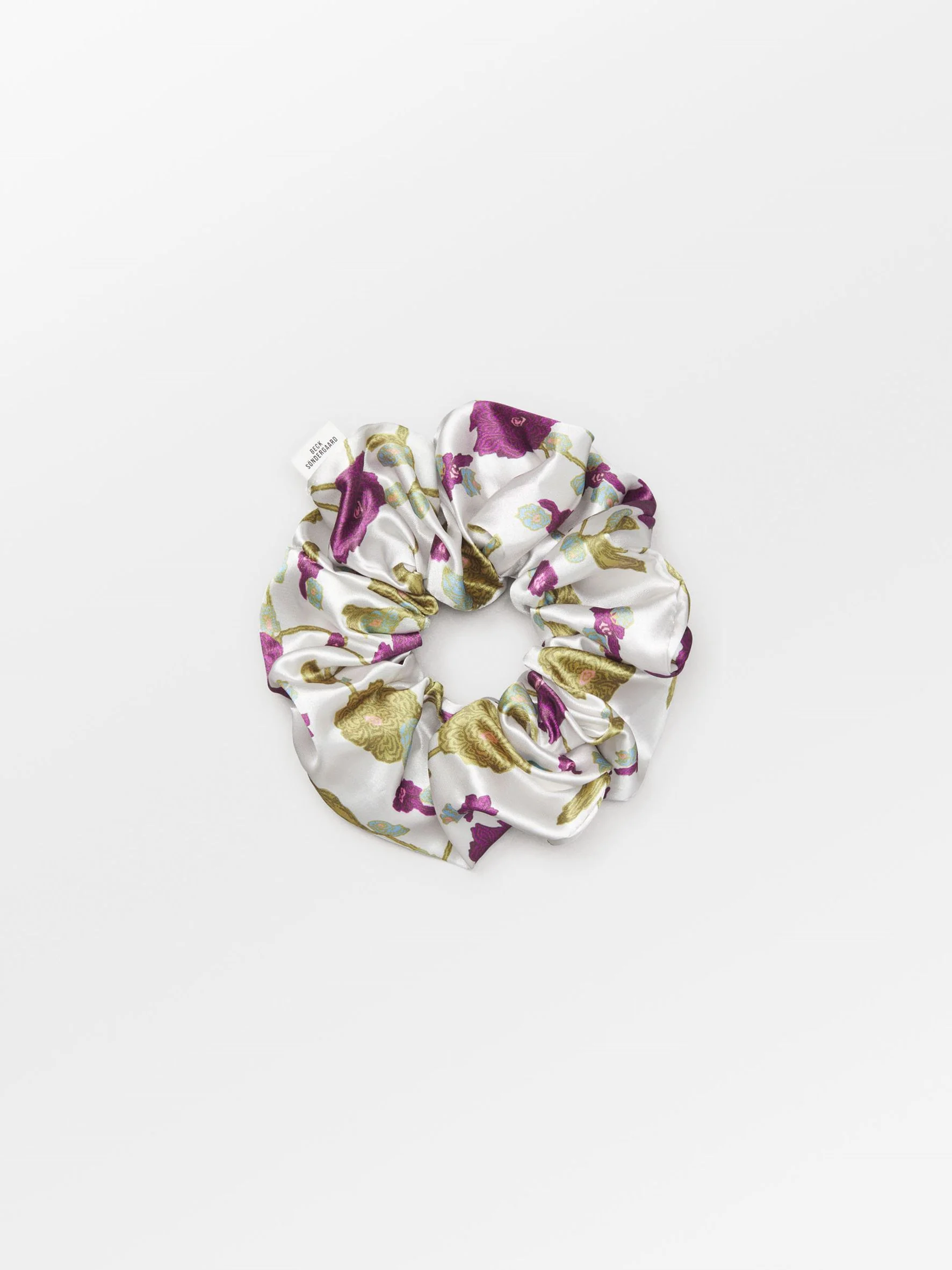 Wintaflora Luster Scrunchie